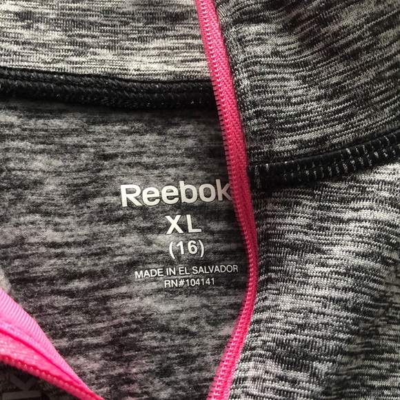 grey and pink reebok quarter zip - Picture 2 of 2
